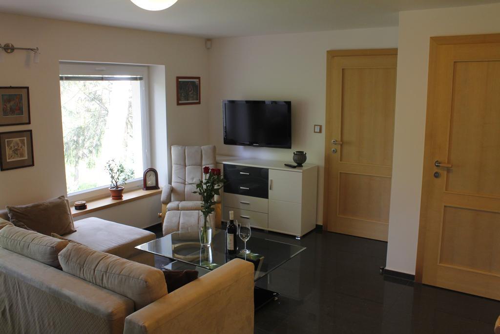 Apartment Dejvice Πράγα Εξωτερικό φωτογραφία